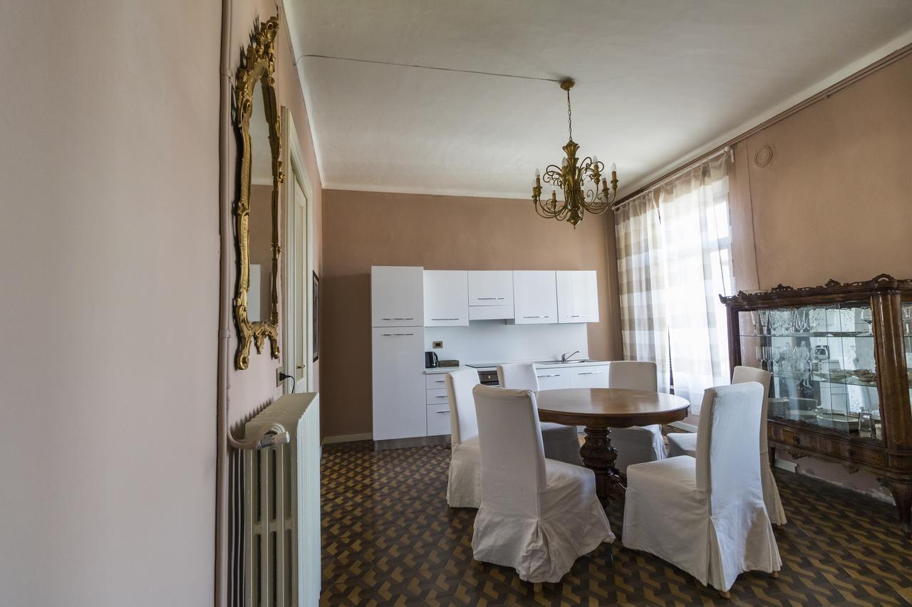 Casa Del Fotografo Apartment Alba  Luaran gambar